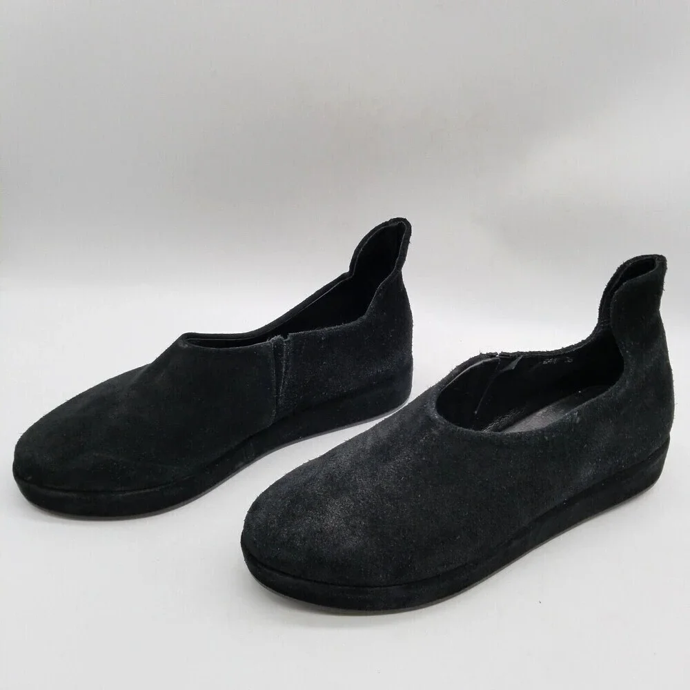 Antelope Women Black Suede Slip On‎ Low Bootie 36 US 5.5